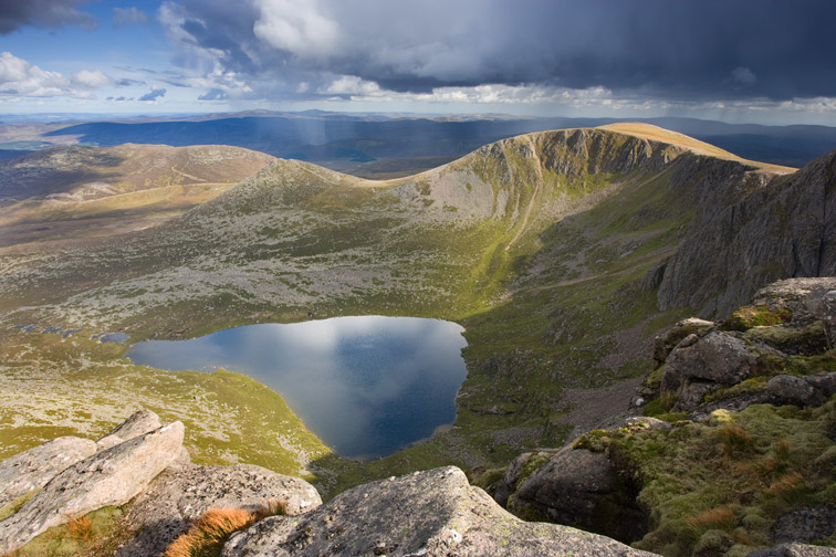 Lochnagar - view from Cac Carn Mor looking east, Grampian Mountains, Scotland